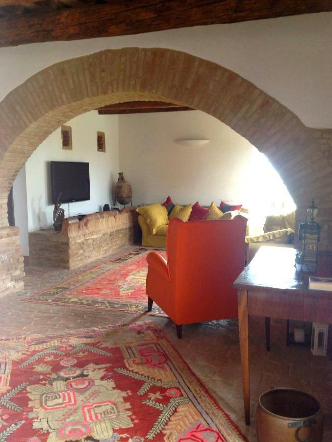 Bed and Breakfast L'Infinito Mombaroccio Zewnętrze zdjęcie